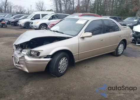 1998 Toyota Camry Le from USA, damaged, VIN 4T1BG22KXWU337612